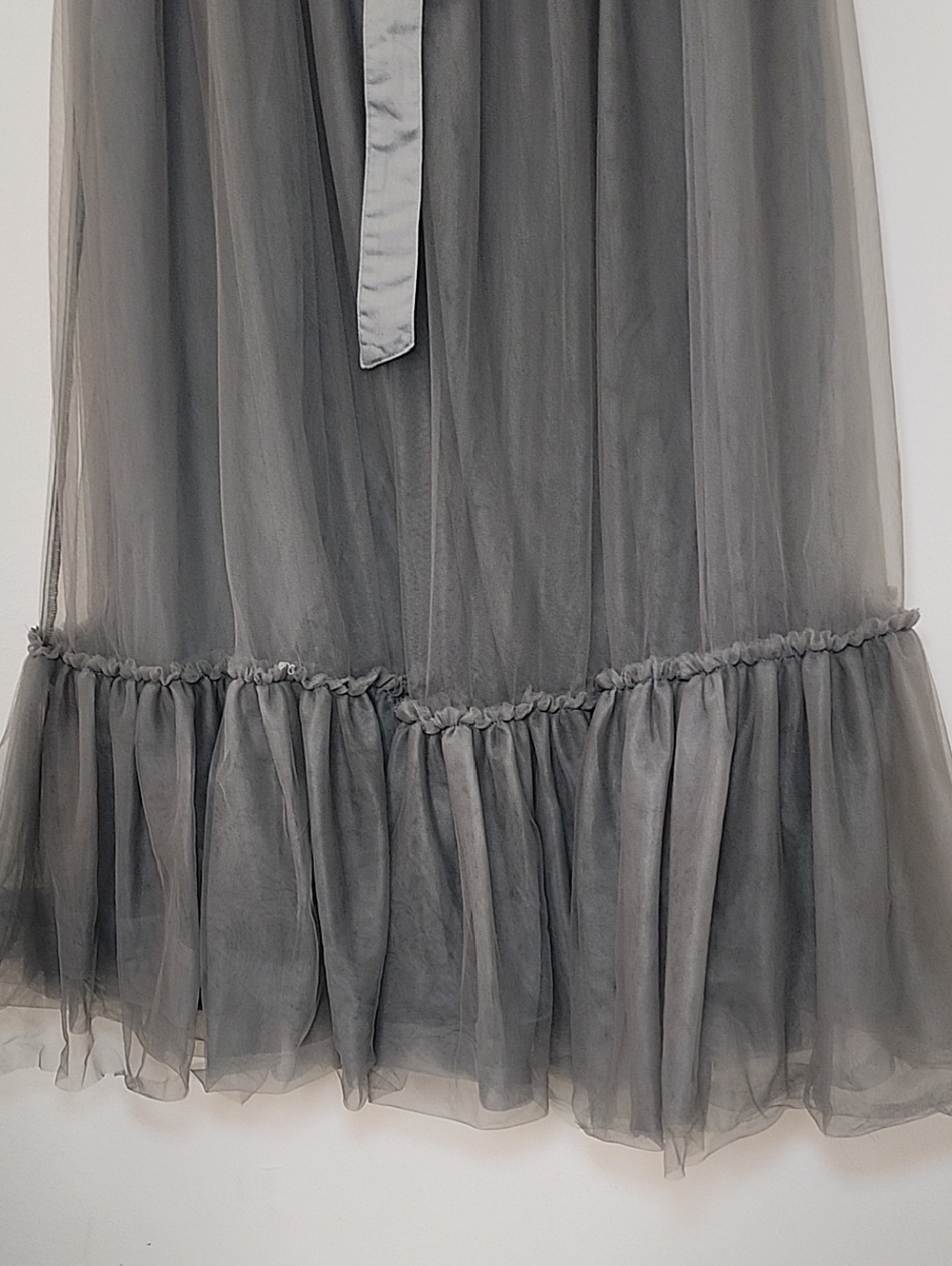 Anthropologie Pilcro Tulle Skirt ruffled hem waist tie  Size Small - Picture 7 of 16